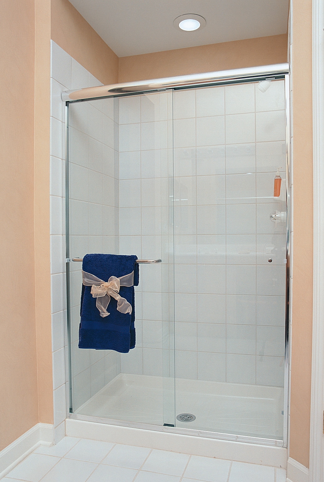 Semi-Frameless Bypass Doors - DSI Glass - Aurora Custom Glass Company