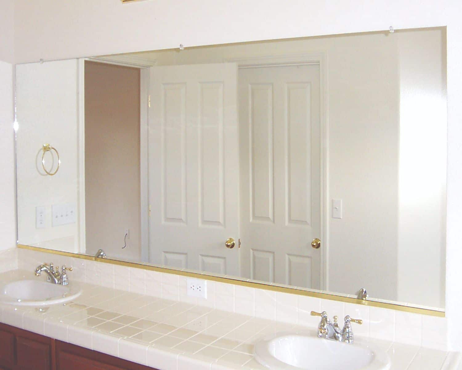 Custom Cut Mirror Glass  Custom Vanity and Beveled Mirrors